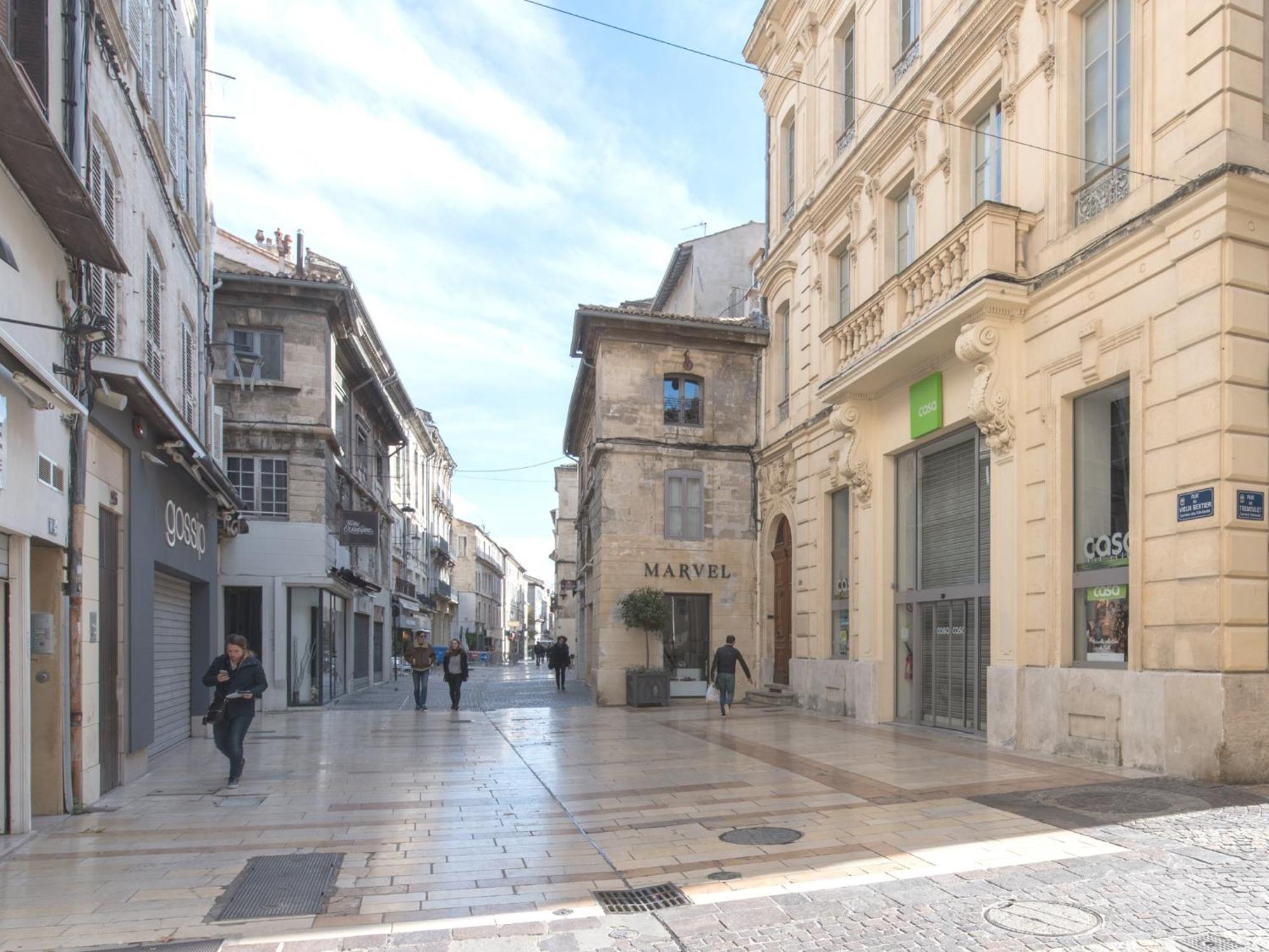 Charme Au Coeur D'Avignon Apartment Exterior photo